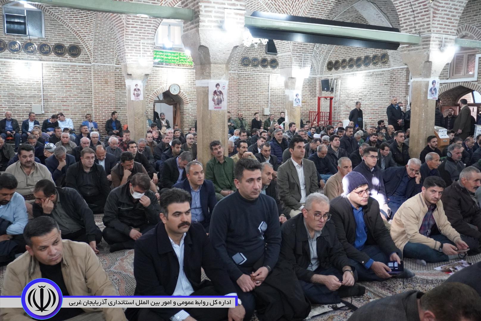 برگزاری آیین بزرگداشت امام شهید امت اسلامی و شهدای جنگ رمضان در مهاباد