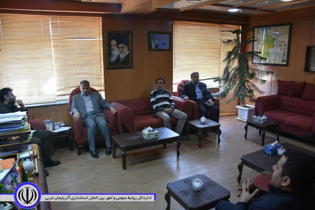 دیدار مدیر کل نهضت سواد آموزی استان آذربایجان غربی با فرماندار مهاباد
