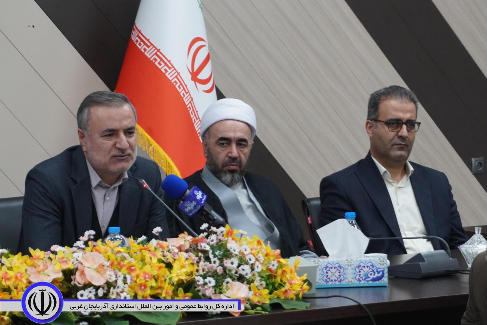 شورای اداری مهاباد تشکیل جلسه داد