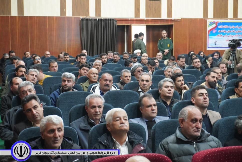 همایش معتمدین، متنفذین و نخبگان در مهاباد برگزار شد