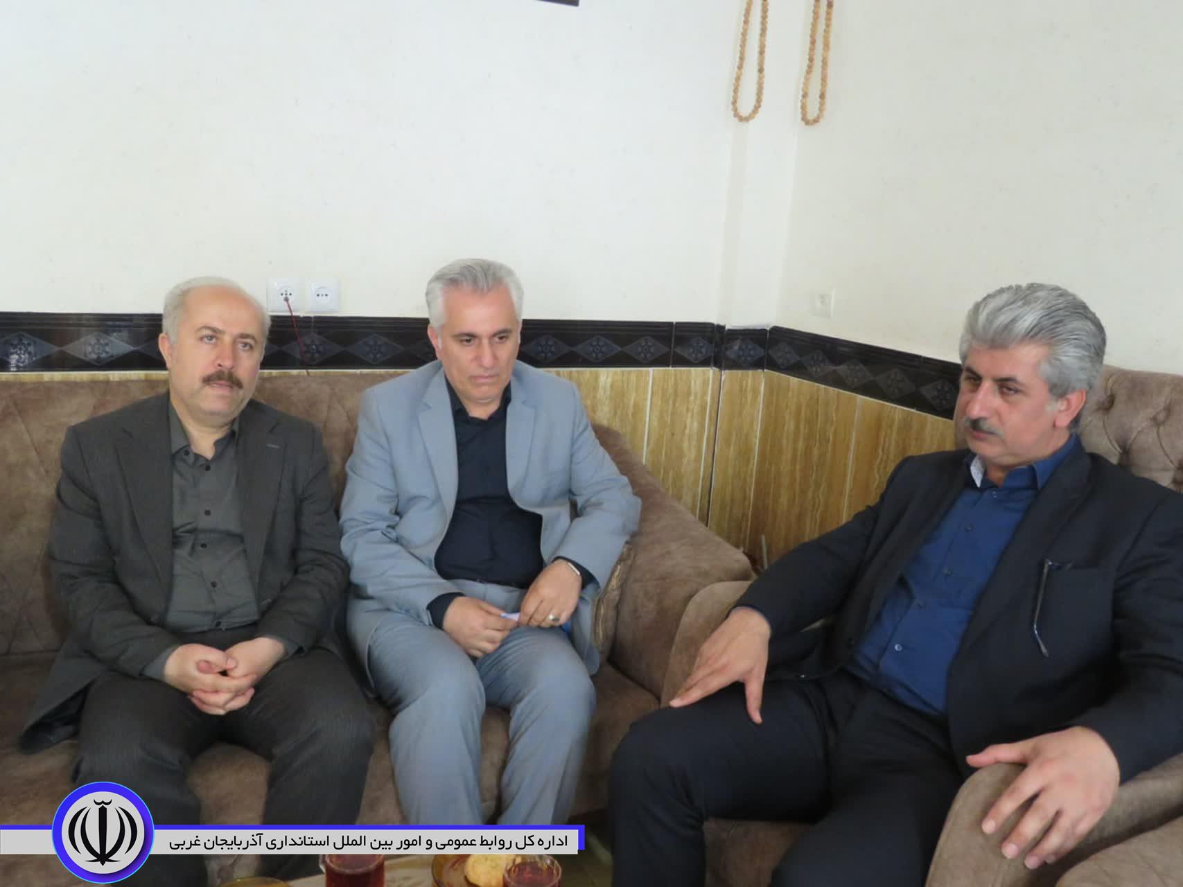 دیدار با خانوادههای شهدا به مناسبت دهه کرامت و روز دختر