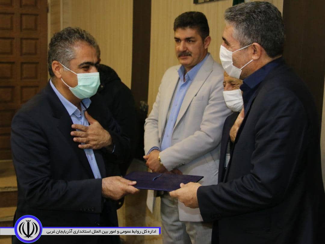 رونمایی از لباس تیم والیبال استعداد های درخشان مهاباد