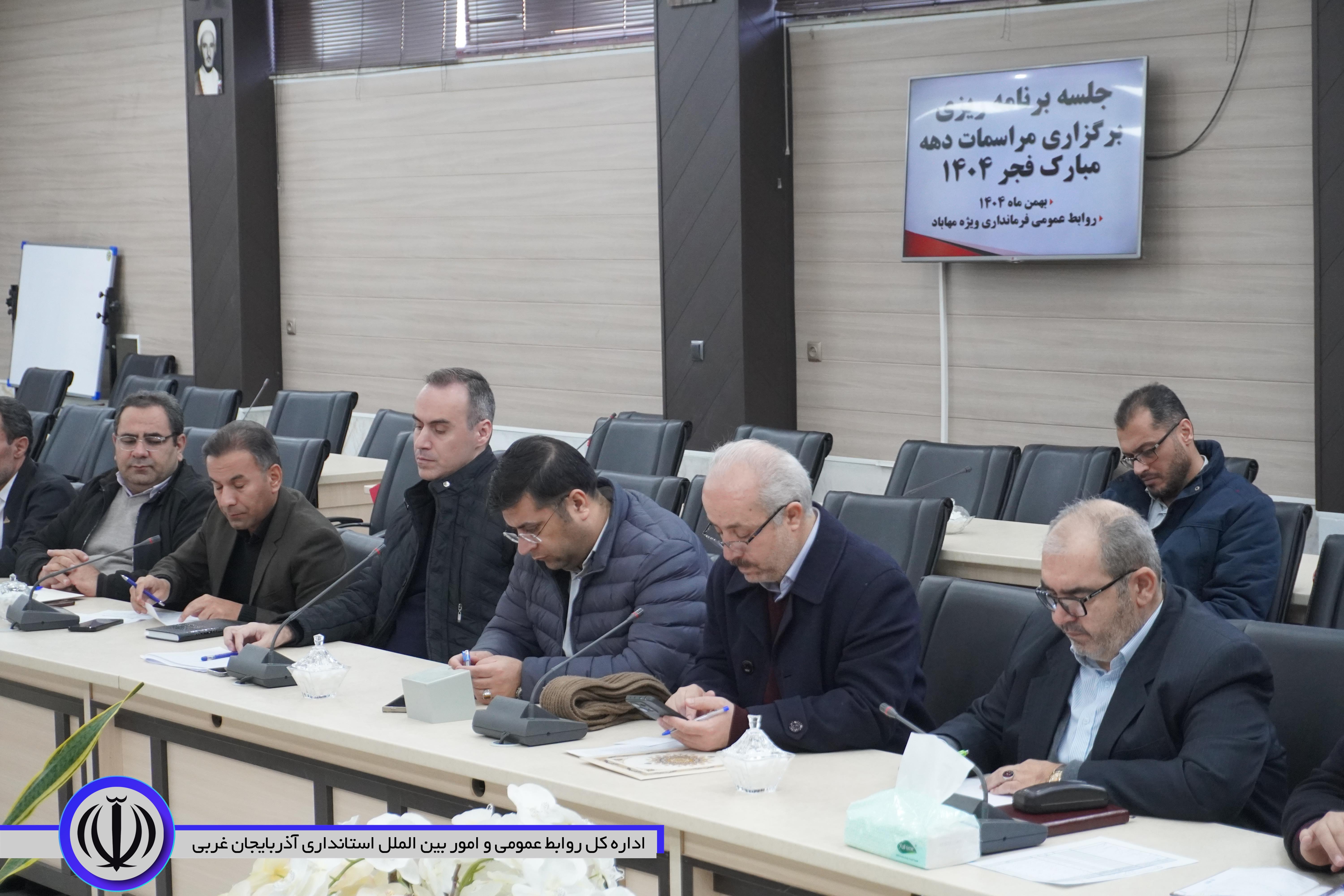 2.3 همت پروژه عمرانی در مهاباد آماده بهره‌برداری و کلنگ‌زنی است