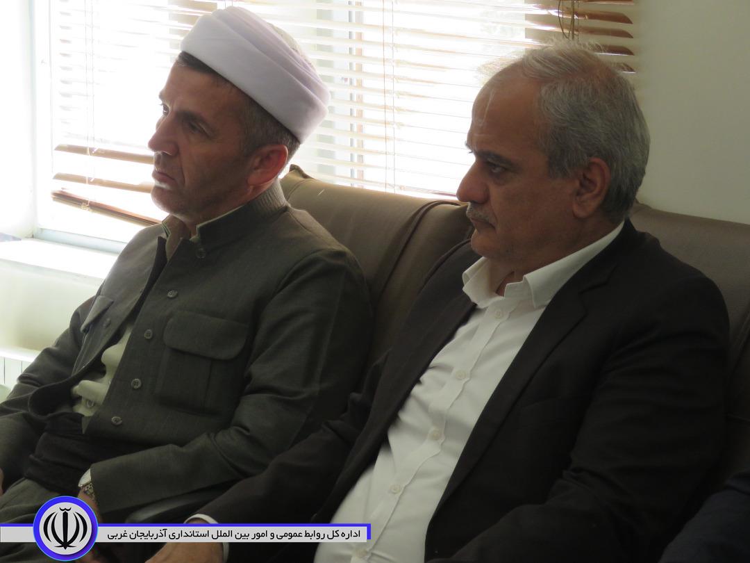 دیدار مسوولان مهاباد با فرمانده جدید سپاه شهرستان