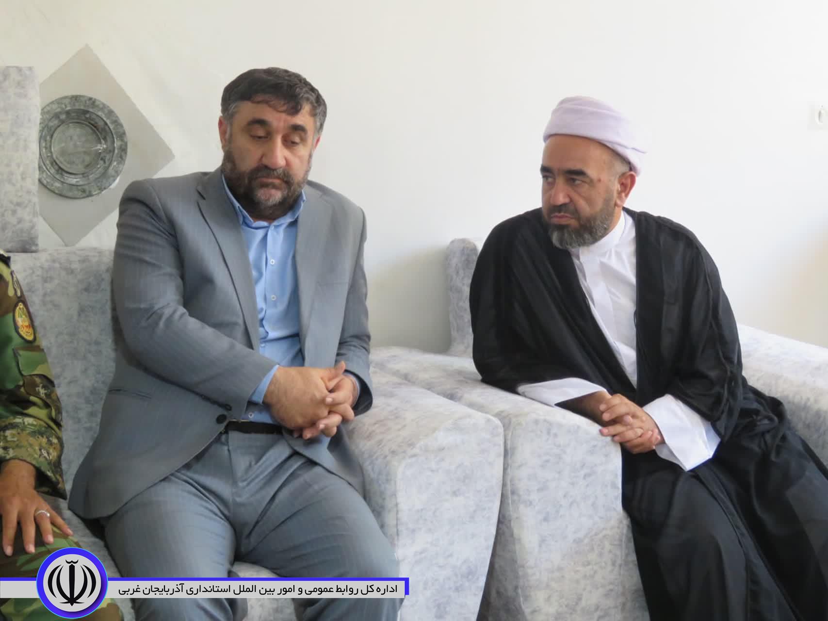 تجلیل از صبر و استقامت خانواده دوآزاده مهابادی