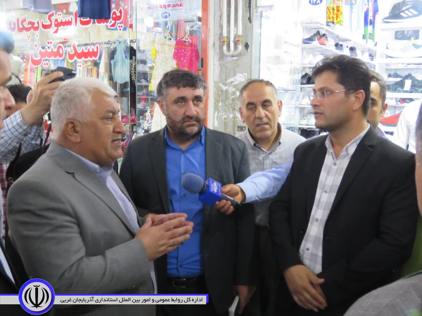 بازدید و بررسی مسئولان از مشکلات تاناکورای مهاباد
