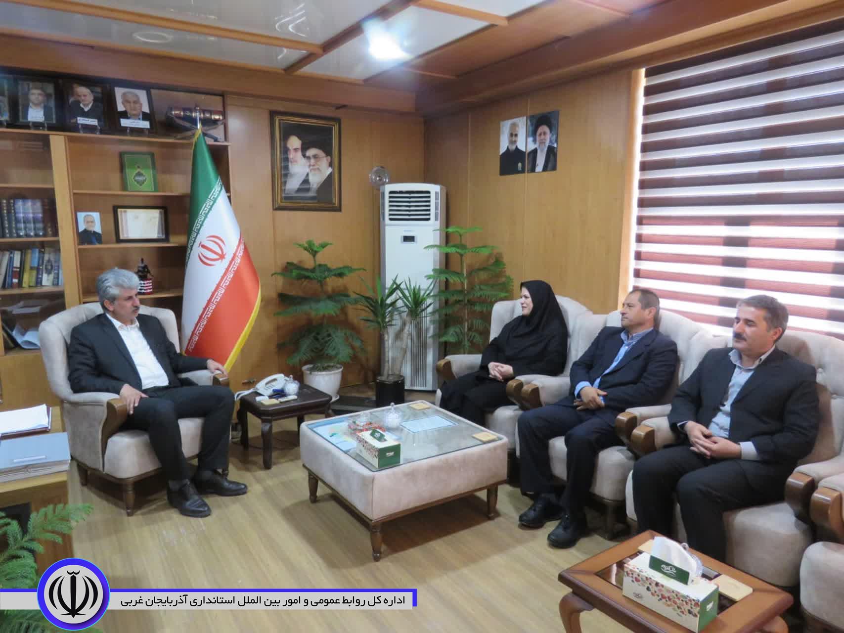 دیدار و گفتگوی مدیر کل بیمه سلامت استان آذربایجان غربی با فرماندار شهرستان مهاباد