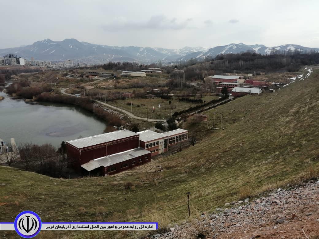 بازدید میدانی فرماندار مهاباد به منظور شناسایی مراکز سرمایه گذاری حوزه گردشگری