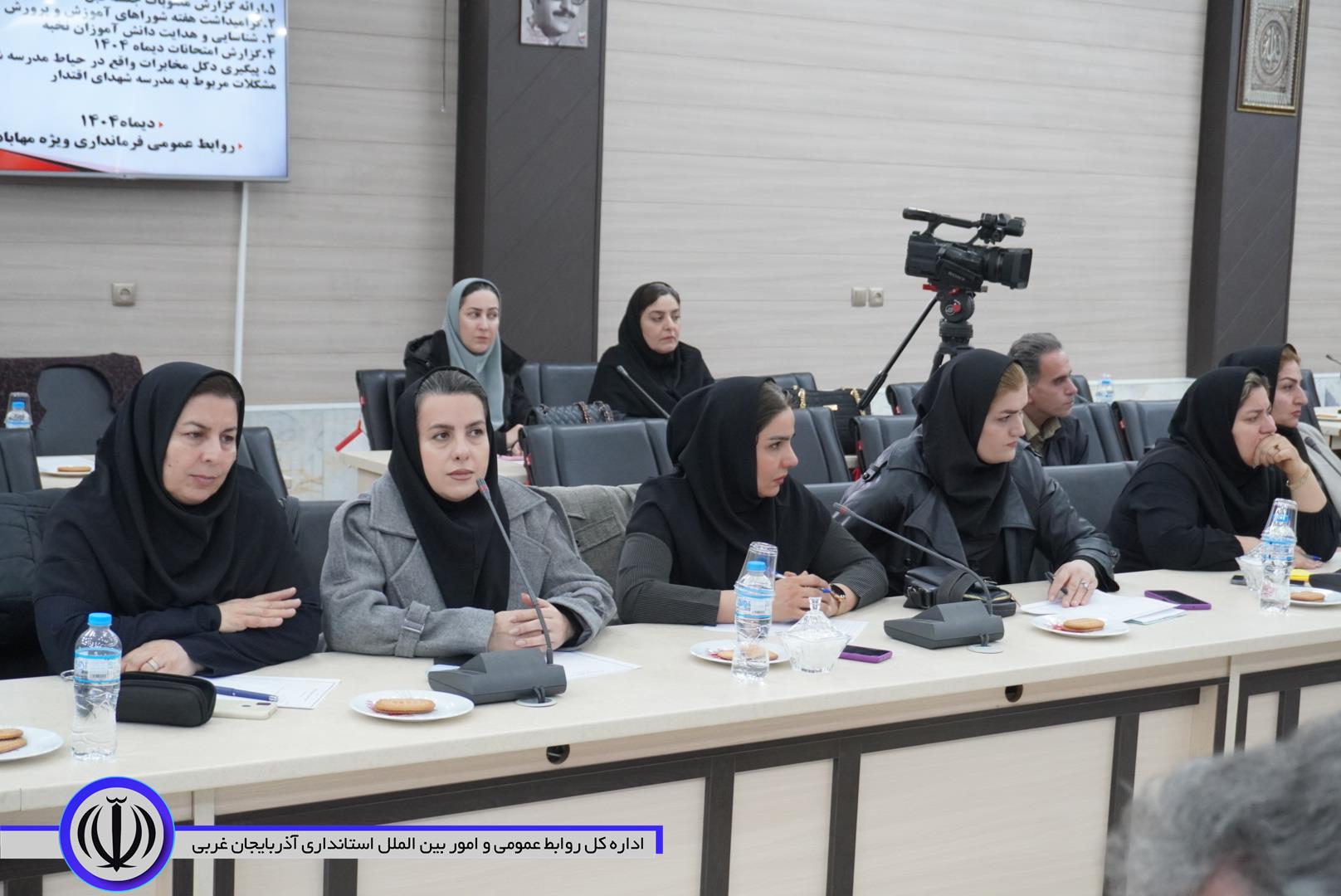 اتصال بیش از 100 مدرسه در مهاباد به شبکه فیبر نوری تا چند ماه آینده