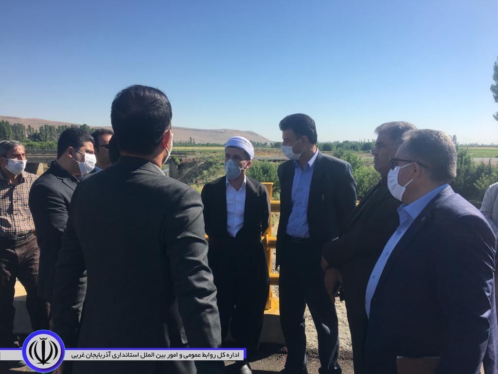 گزارش تصویری_ بازدید معاونت محترم استاندار و فرماندار ویژه شهرستان مهاباد ، امام جمعه و مدیر کل راه و شهرسازی استان آذربایجان غربی از بزرگراه مهاباد _ارومیه
