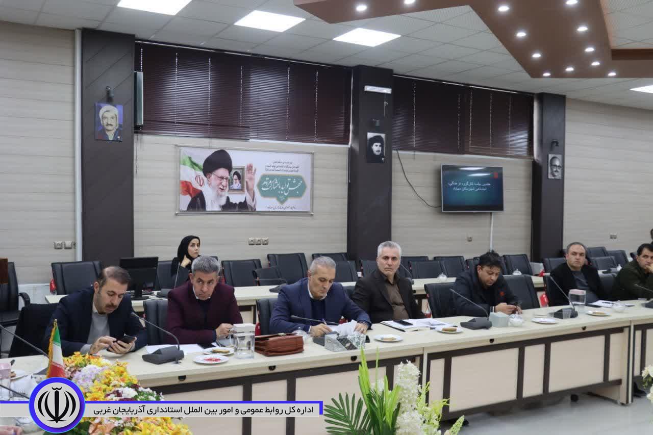 بررسی راهکارهای افزایش سواد سلامت و کاهش آسیب های اجتماعی در مهاباد