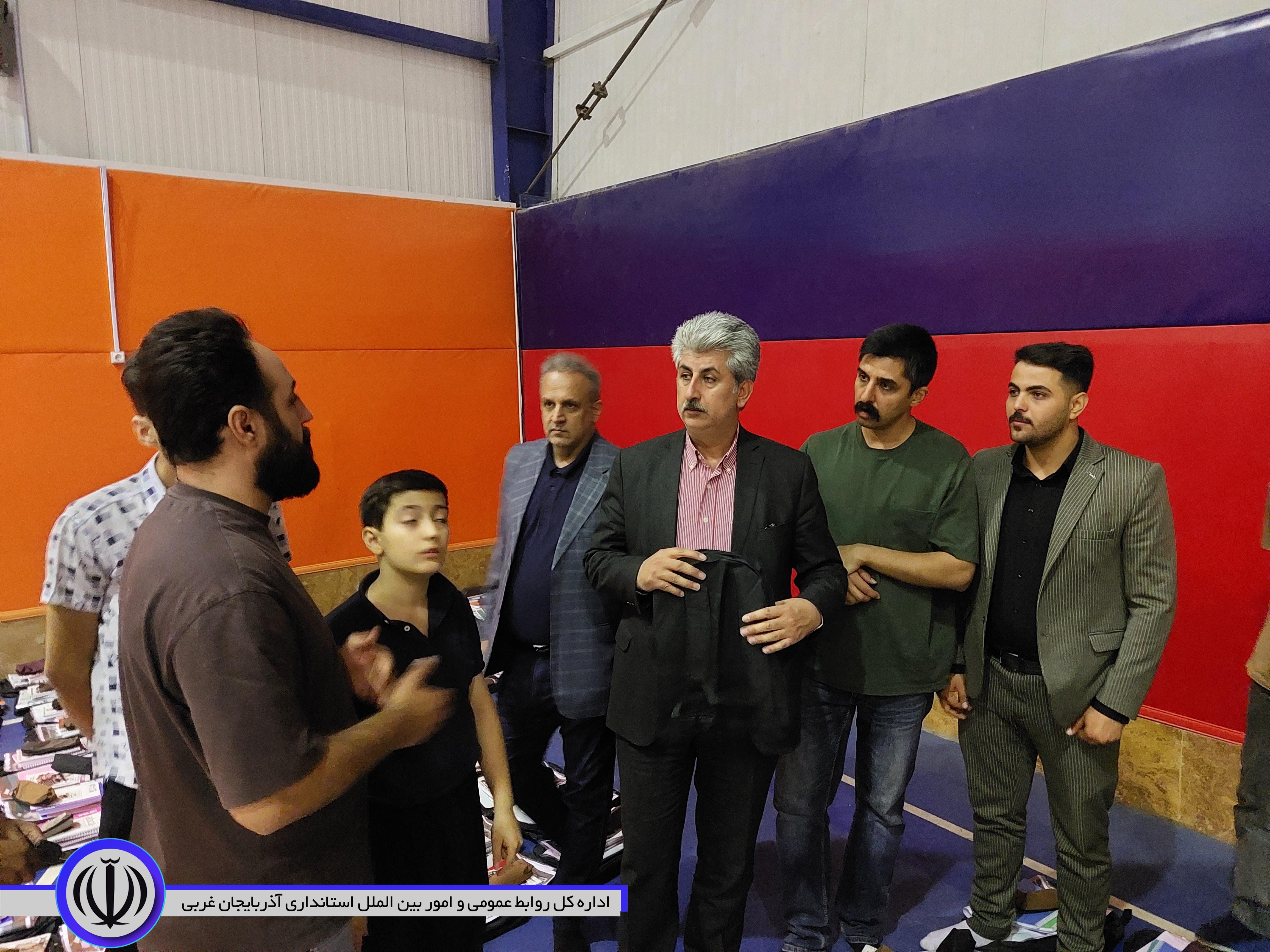 4300 پک آموزشی برای دانش آموزان مهاباد تهیه گردید