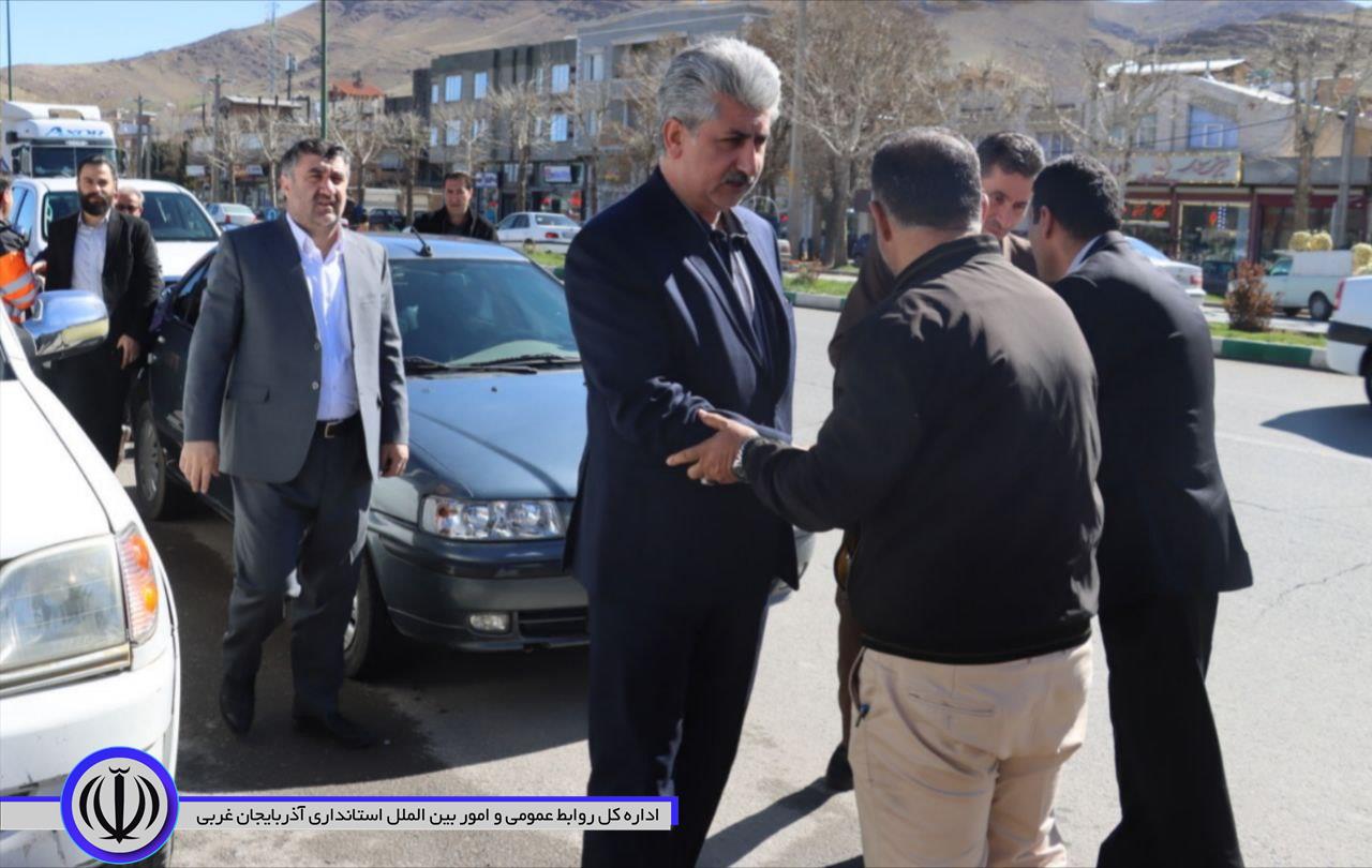 بازدید میدانی سرپرست فرماندار ویژە ی شهرستان از مراکز ویژه استقبال از مهمانان نوروزی شهرداری مهاباد