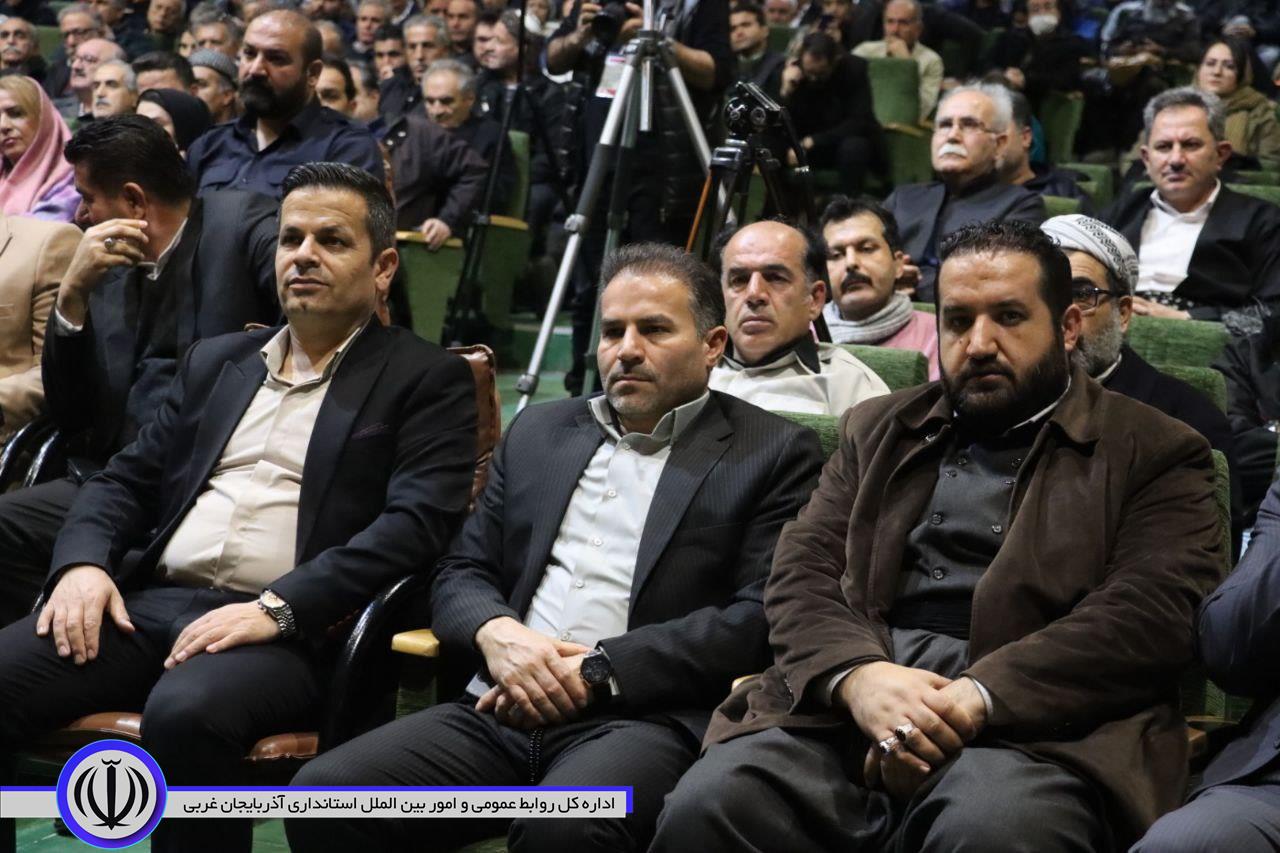 آیین بزرگداشت استاد عبدالرحمان شرفکندی متخلص به «ماموستا ههژار»