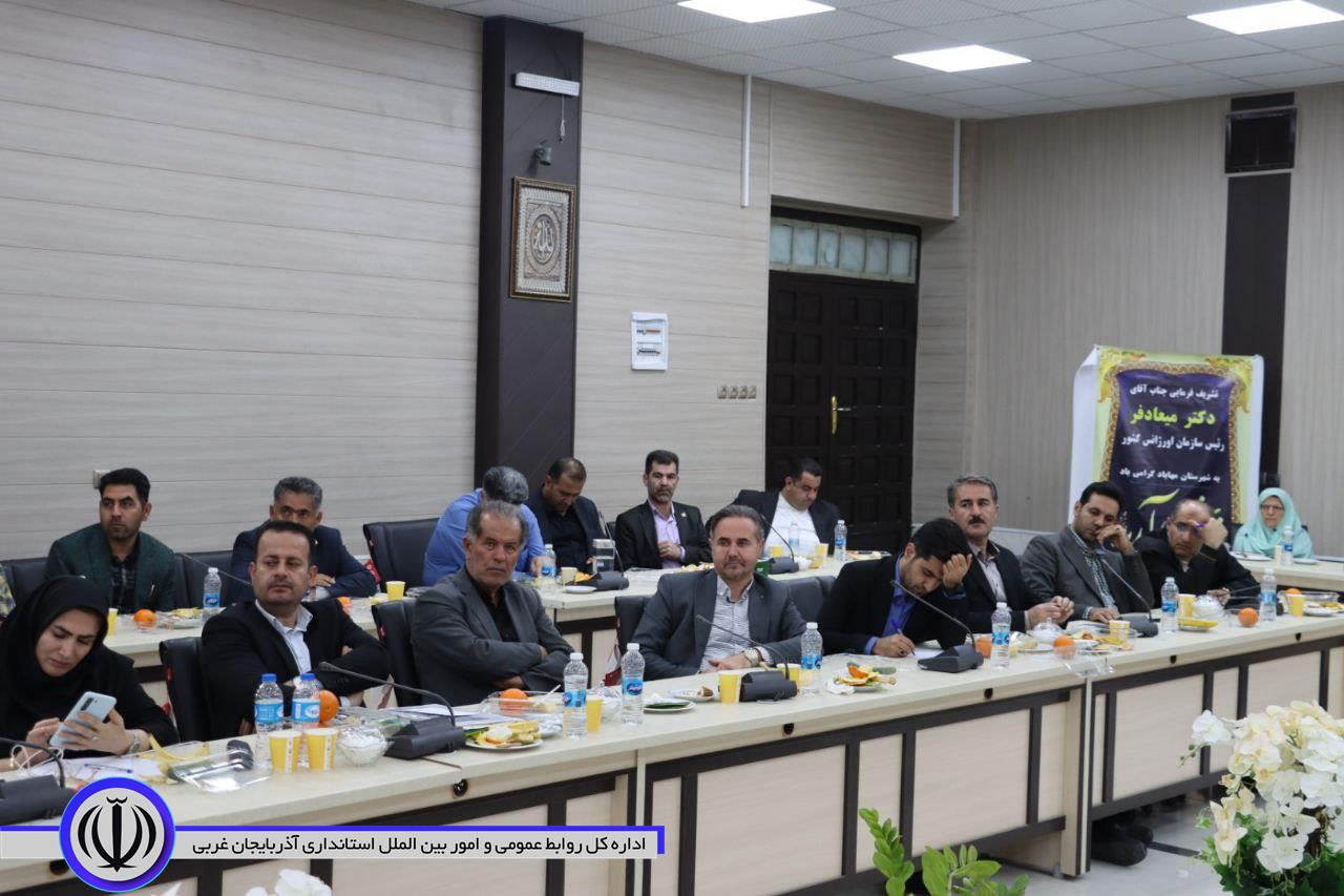 حضور اعضای کمیسیون بهداشت و درمان مجلس، جمعی از معاونان وزارت بهداشت، معاون درمان سازمان تامین اجتماعی کشور معاونین وزرای بهداشت و درمان و تعاون و کار و رفاه اجتماعی و مسولان استانی و شهرستانی
