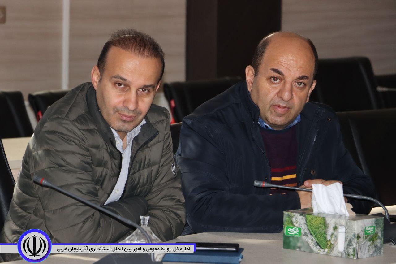جلسه ستاد بازآفرینی شهری در مهاباد برگزار شد