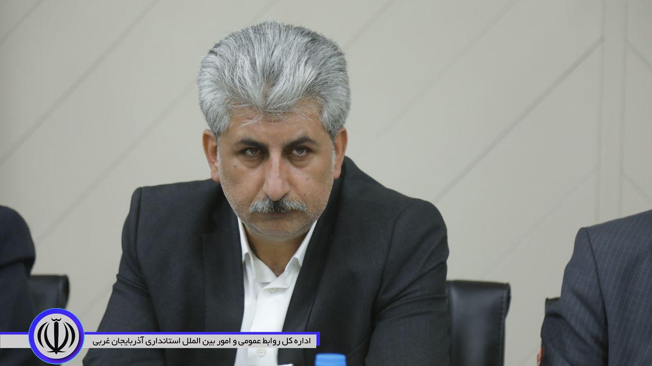 بررسی مشکلات تولید کنندگان صنعت دام و طیور در مهاباد