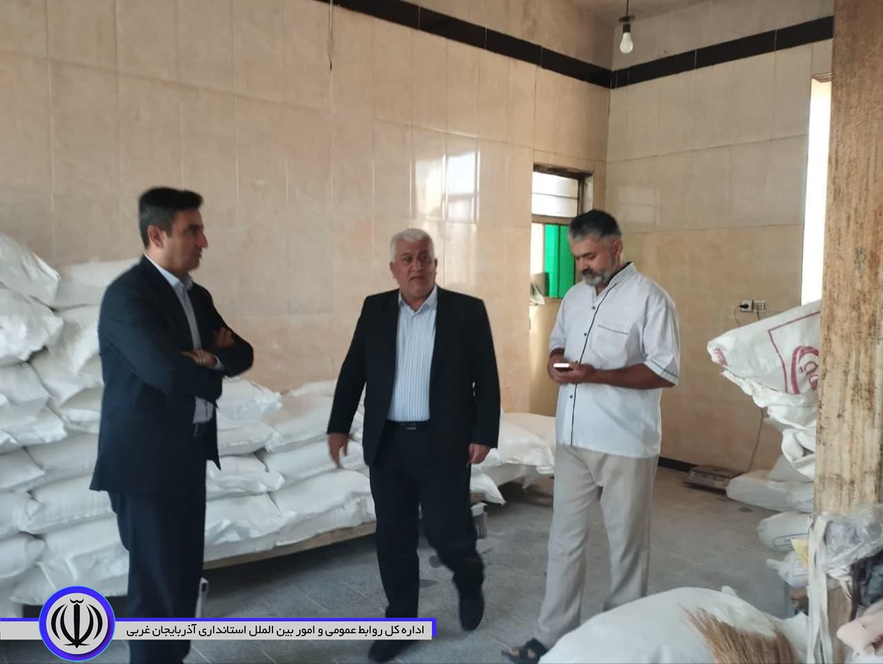 بازدید سرزده فرماندار ویژه شهرستان مهاباد از ادارات دولتی شهر خلیفان