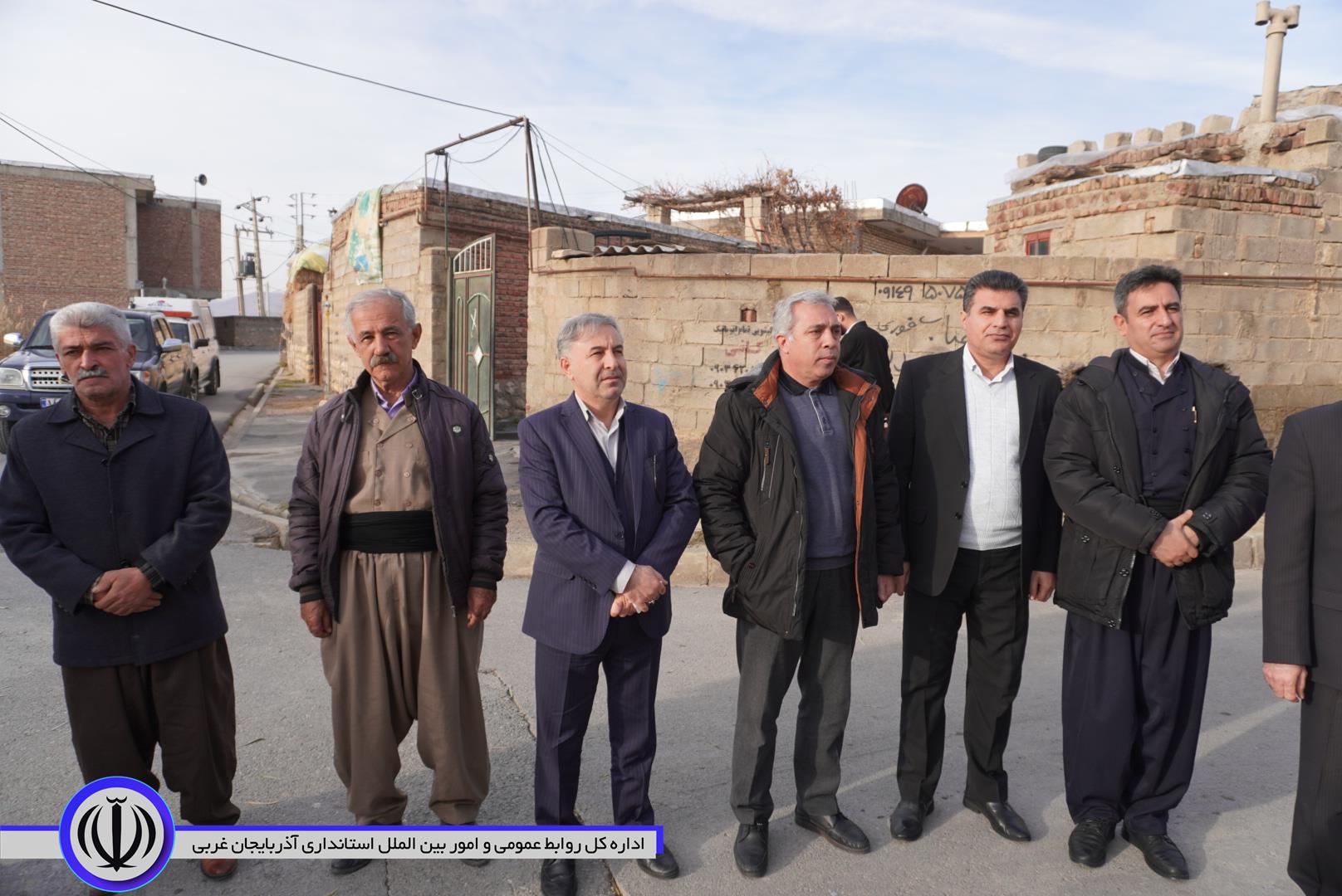 نصب نخستین پلاک کدپستی هوشمند روستایی در آذربایجان‌غربی اجرا شد