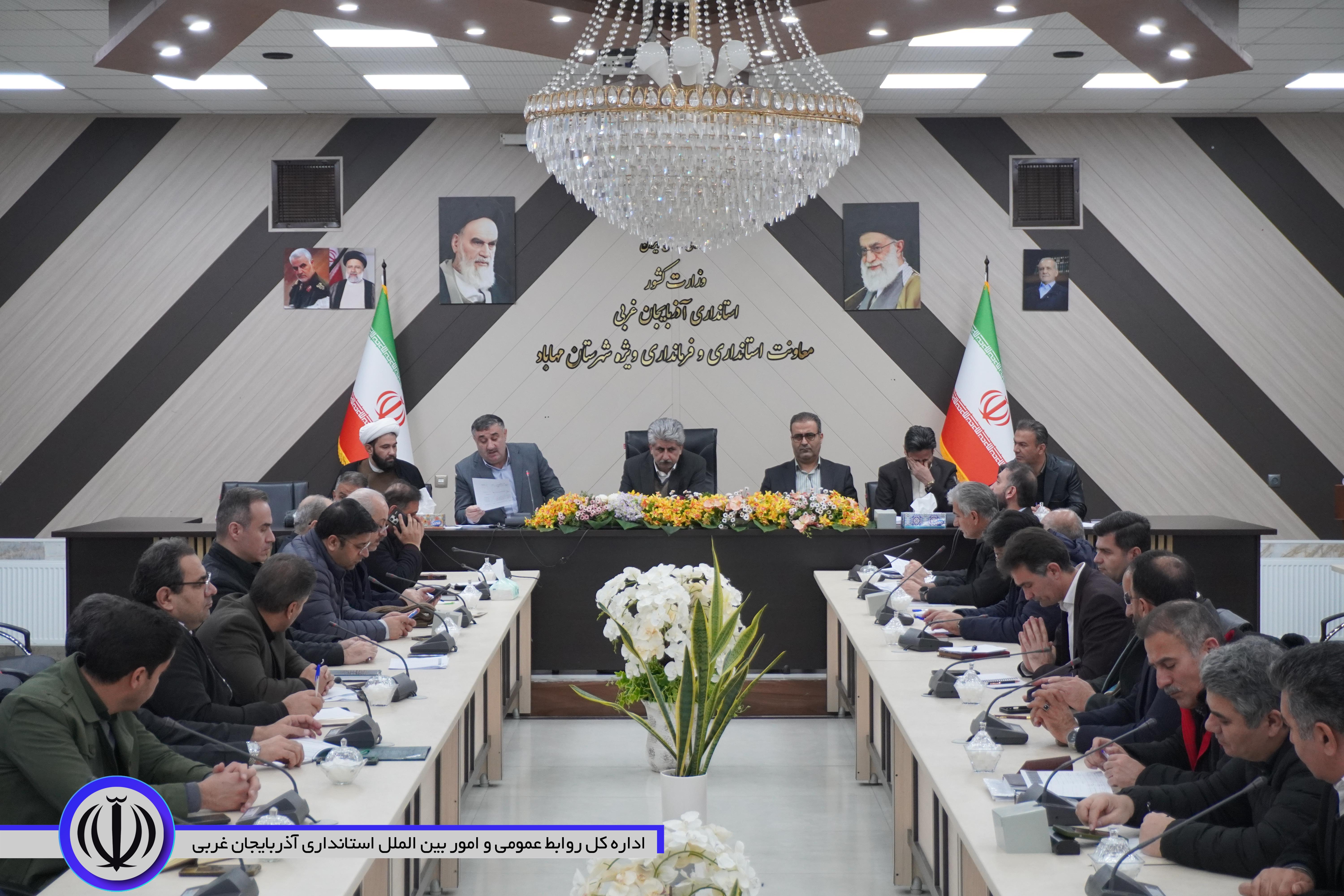 2.3 همت پروژه عمرانی در مهاباد آماده بهره‌برداری و کلنگ‌زنی است