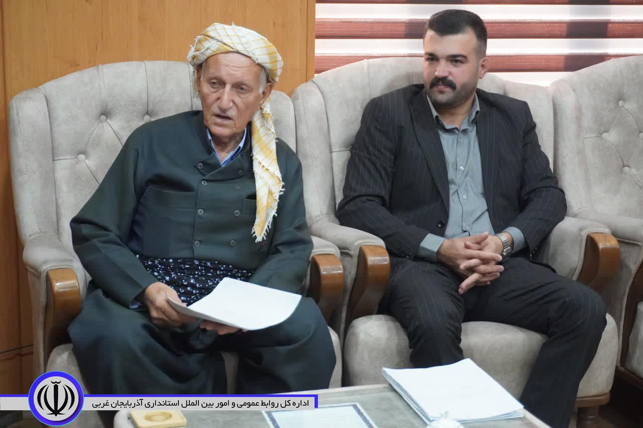 پاسخگویی و پیگیری مطالبات شهروندان در ملاقات مردمی با فرماندار مهاباد