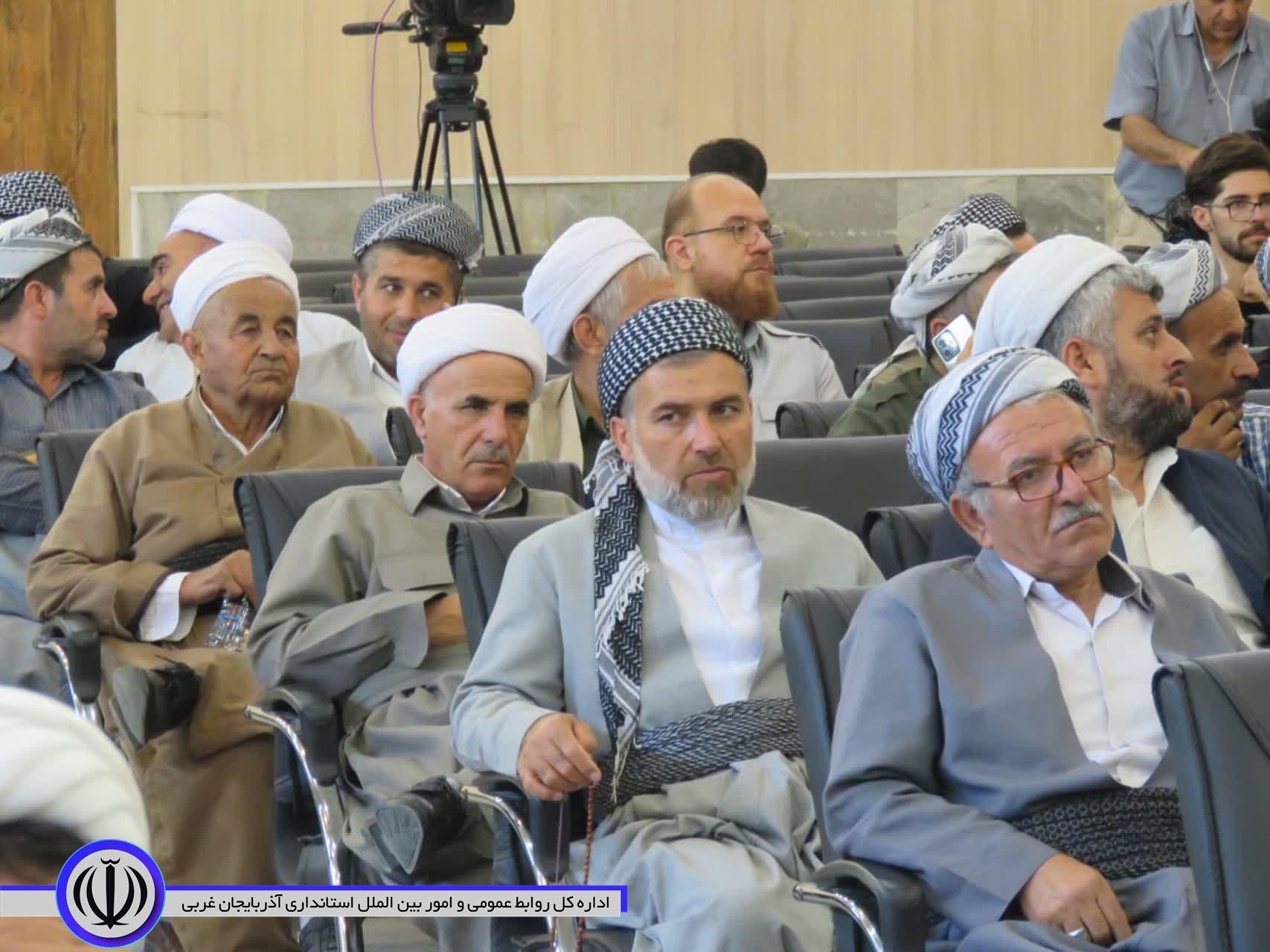 مدیر مرکز اسلامی آذربایجانغربی: عزت امروز ایران در دنیا انکارناپذیر است