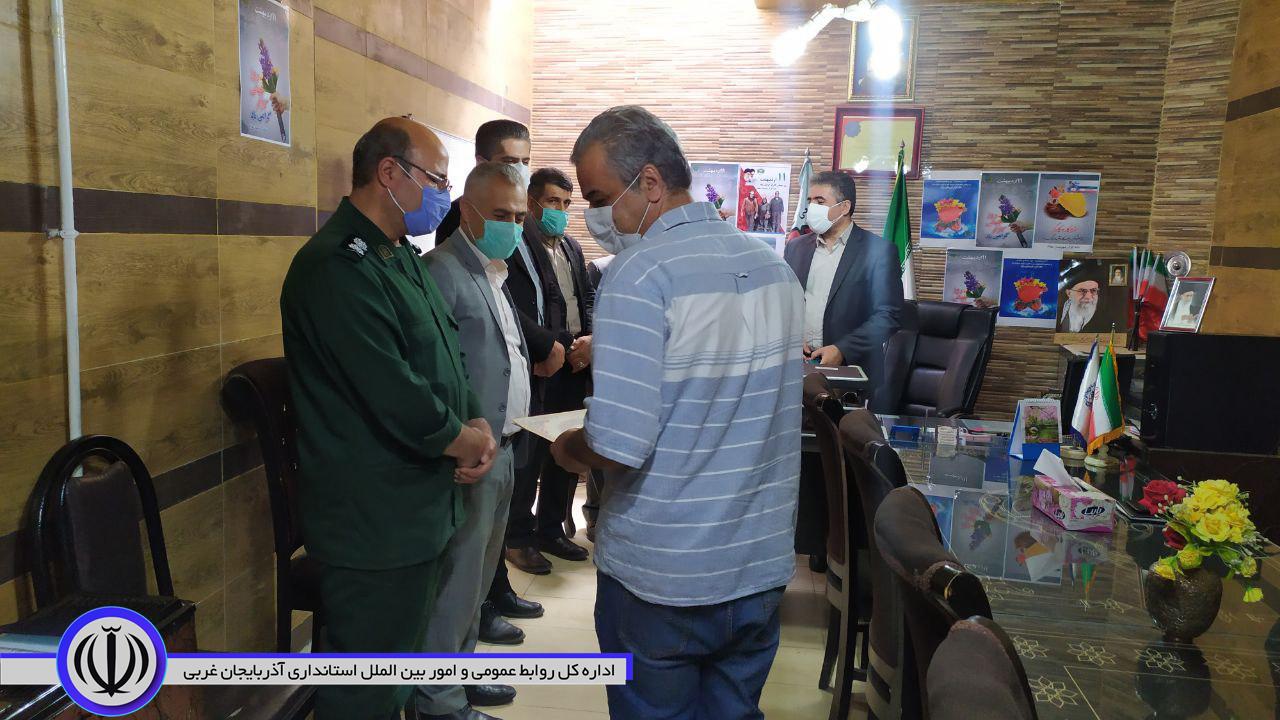 حضور فرماندار مهاباد در خانه کارگر شهرستان به مناسبت روز کارگر