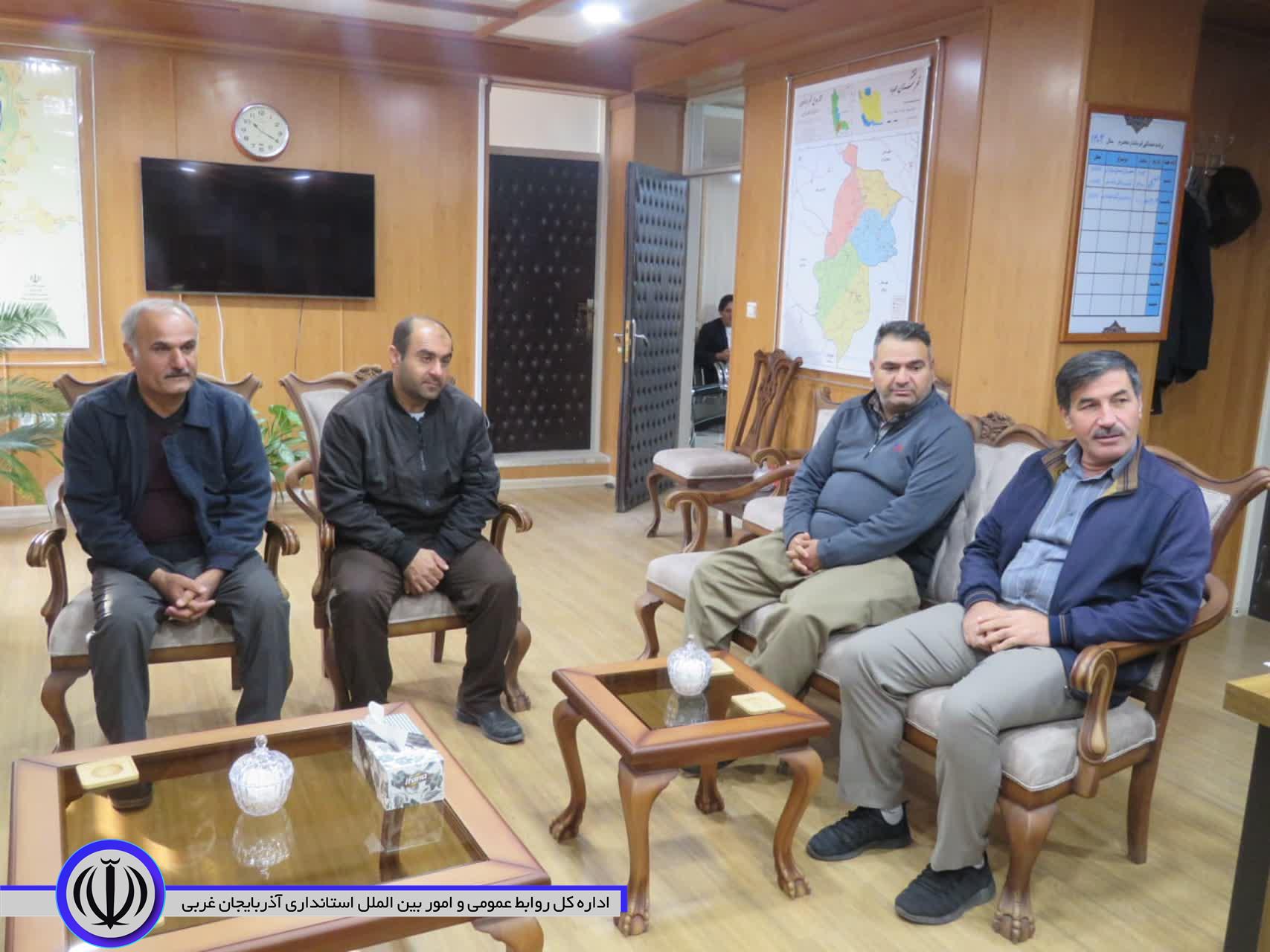 ملاقات عمومی فرماندار مهاباد با شهروندان برگزار شد