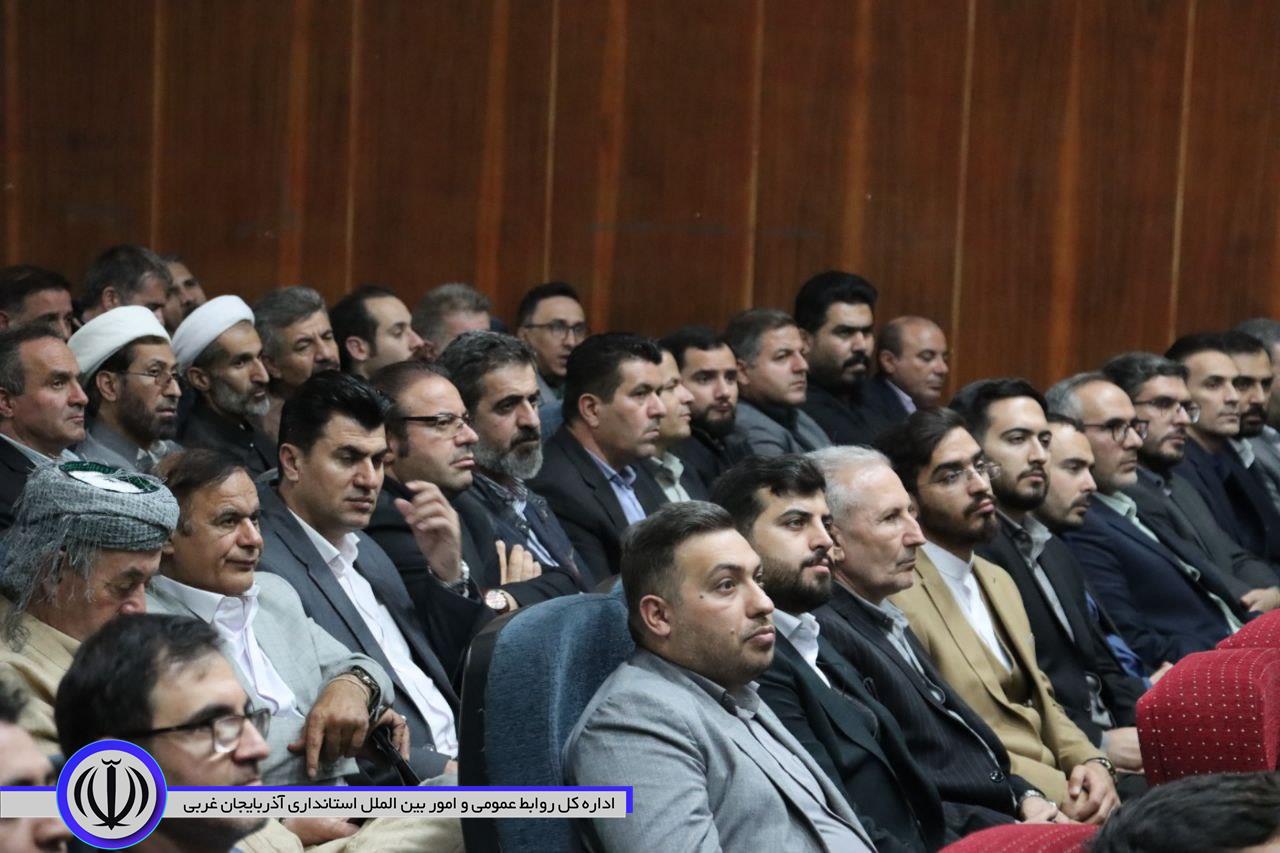 آیین تودیع و معارفه دادستان عمومی و انقلاب مهاباد برگزار شد