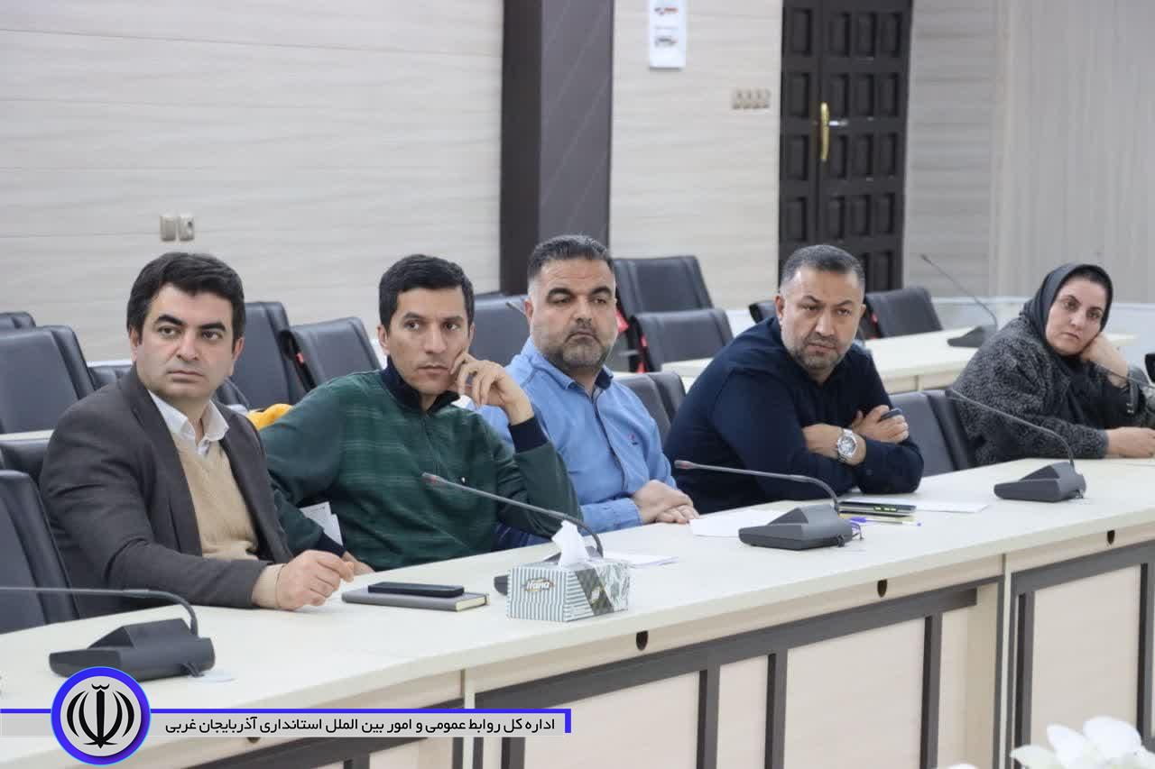جلسه کارگروه مدیریت پسماند شهرستان مهاباد، تشکیل جلسه داد
