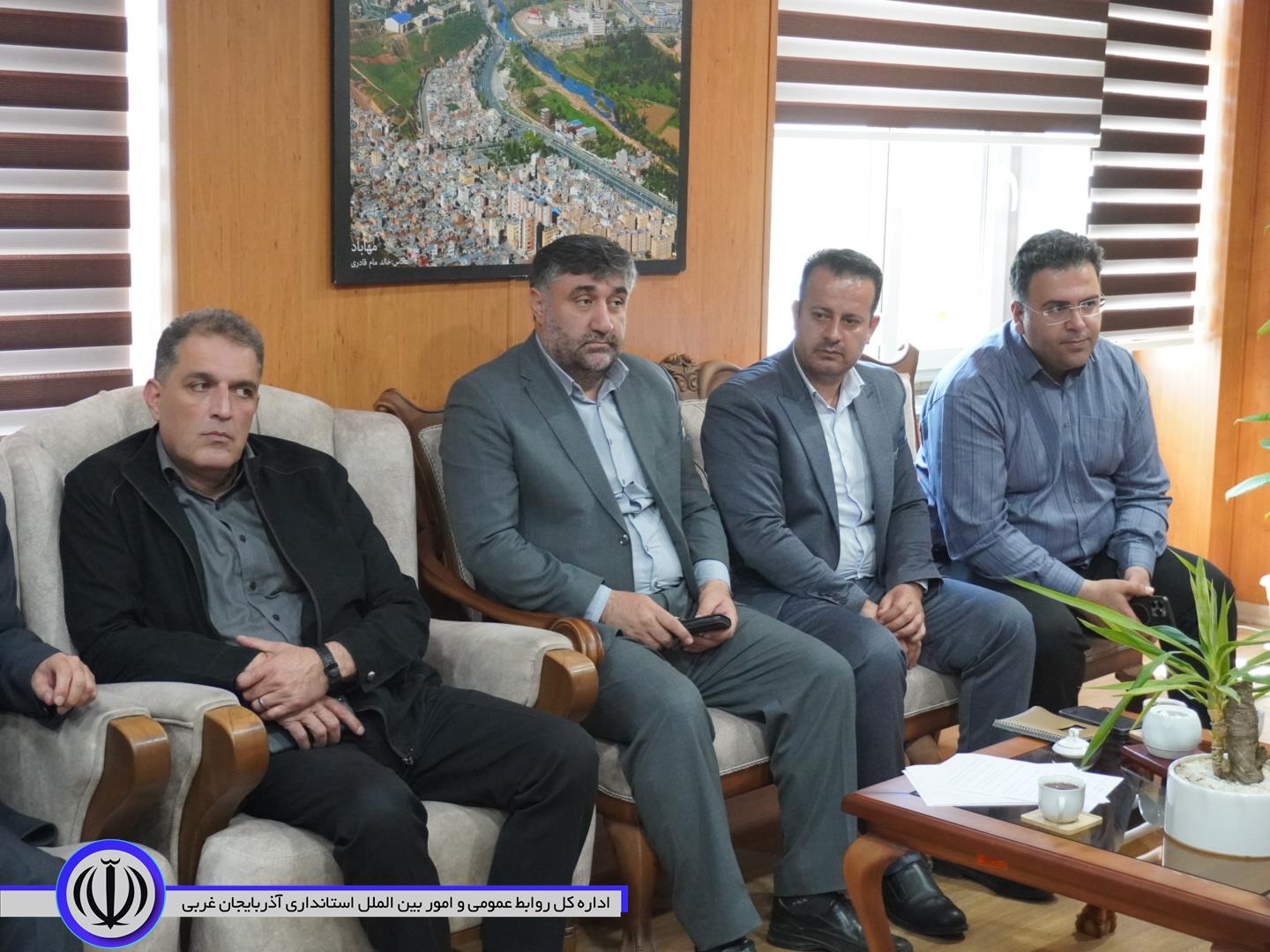 800 کیلومتر فیبر نوری در مهاباد اجرا شد