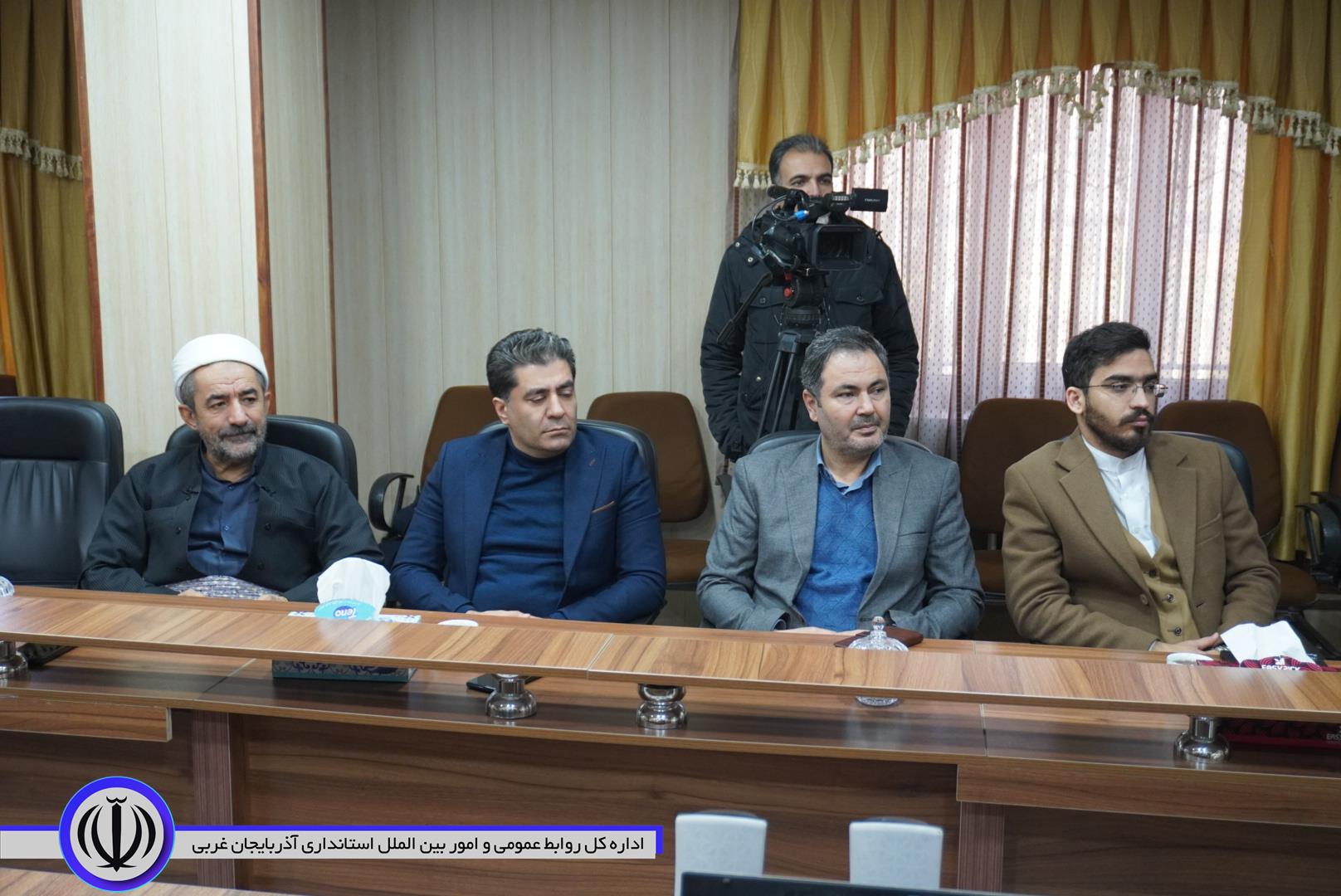 فرماندار:‌ زمینه اشتغال زندانیان در مهاباد فراهم شد