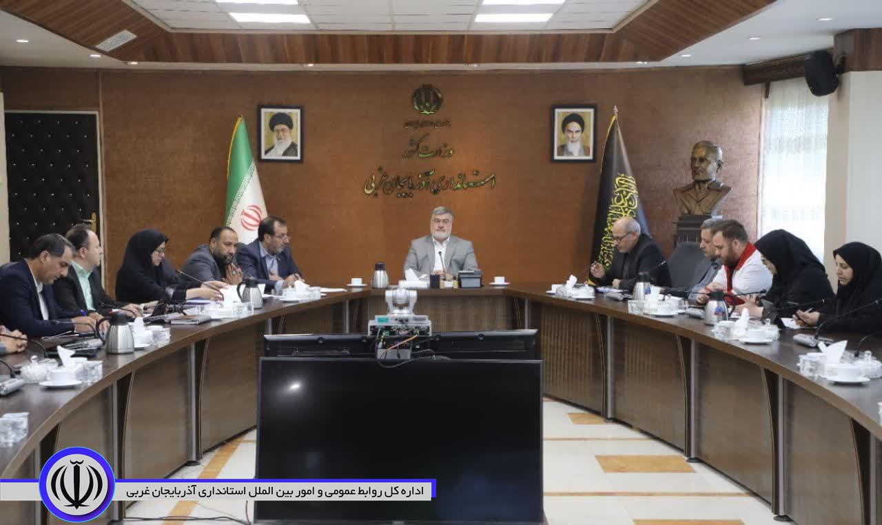 ملاقات عمومی استاندار آذربایجان غربی با مردم مهاباد برگزار شد